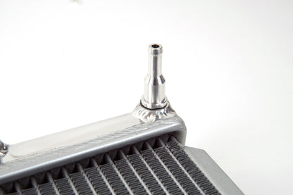 CSF 08-15 Subaru Impreza WRX/STI 2-Row 42mm High-Performance Aluminum Radiator 7095 7095 Photo - Close Up