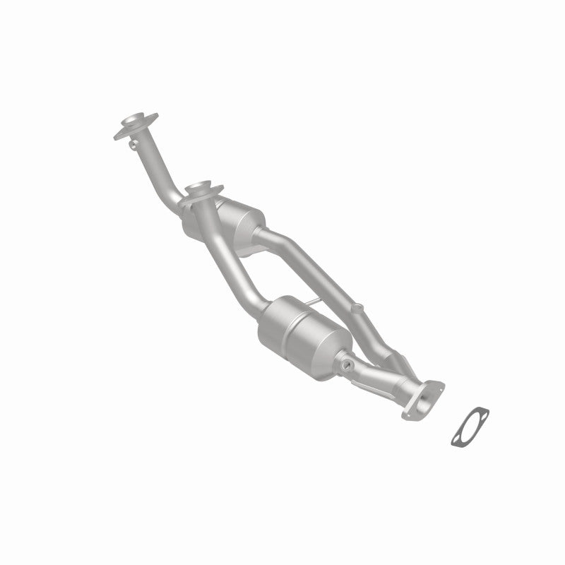 MagnaFlow Ford Windstar HM Grade Federal / EPA Compliant Direct-Fit Catalytic Converter 23382 360 Degree Image Set
