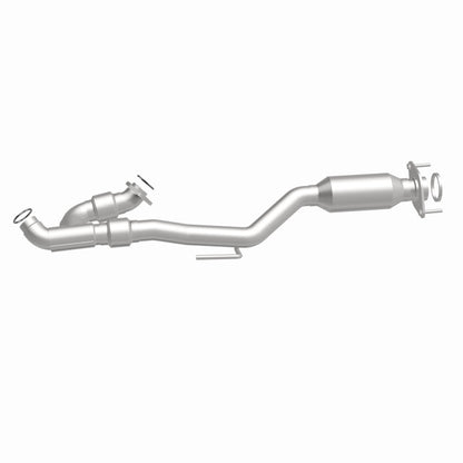 MagnaFlow Nissan Quest OEM Grade Federal / EPA Compliant Direct-Fit Catalytic Converter 52702 360 Degree Image Set