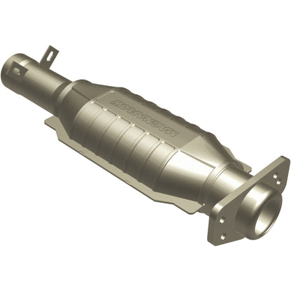 MagnaFlow Standard Grade Federal / EPA Compliant Direct-Fit Catalytic Converter 93486 Photo - Primary