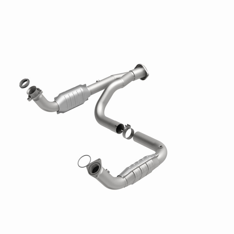 MagnaFlow Hummer H2 OEM Grade Federal / EPA Compliant Direct-Fit Catalytic Converter 49679 360 Degree Image Set