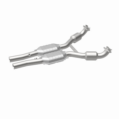 MagnaFlow Chevrolet Corvette HM Grade Federal / EPA Compliant Direct-Fit Catalytic Converter 93989 360 Degree Image Set