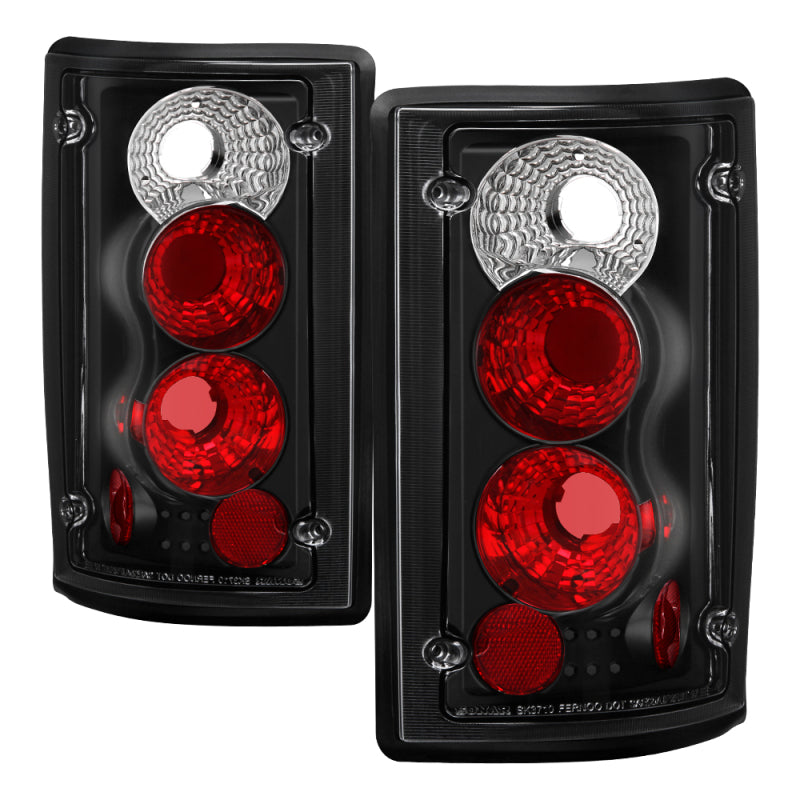 Spyder Ford Excursion 00-06/Econoline 150/250/350/450/550 95-06 Euro Tail Lights Blk ALT-YD-FEC00-BK 5002914 5002914 Photo - Primary