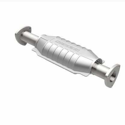 MagnaFlow Standard Grade Federal / EPA Compliant Direct-Fit Catalytic Converter 23482 360 Degree Image Set