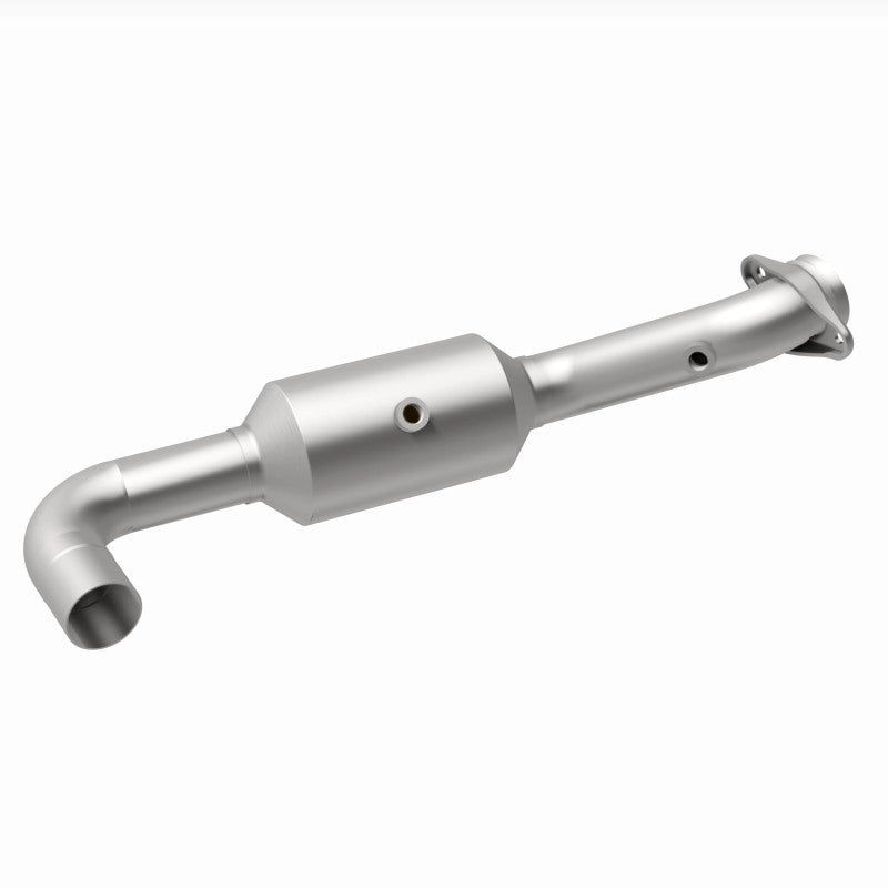 Magnaflow 18-21 Ford Expedition Left Underbody 3.5L Direct Fit Catalytic Converter 280218 280218 360 Degree Image Set
