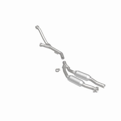 MagnaFlow Mercedes-Benz Standard Grade Federal / EPA Compliant Direct-Fit Catalytic Converter 93378 360 Degree Image Set