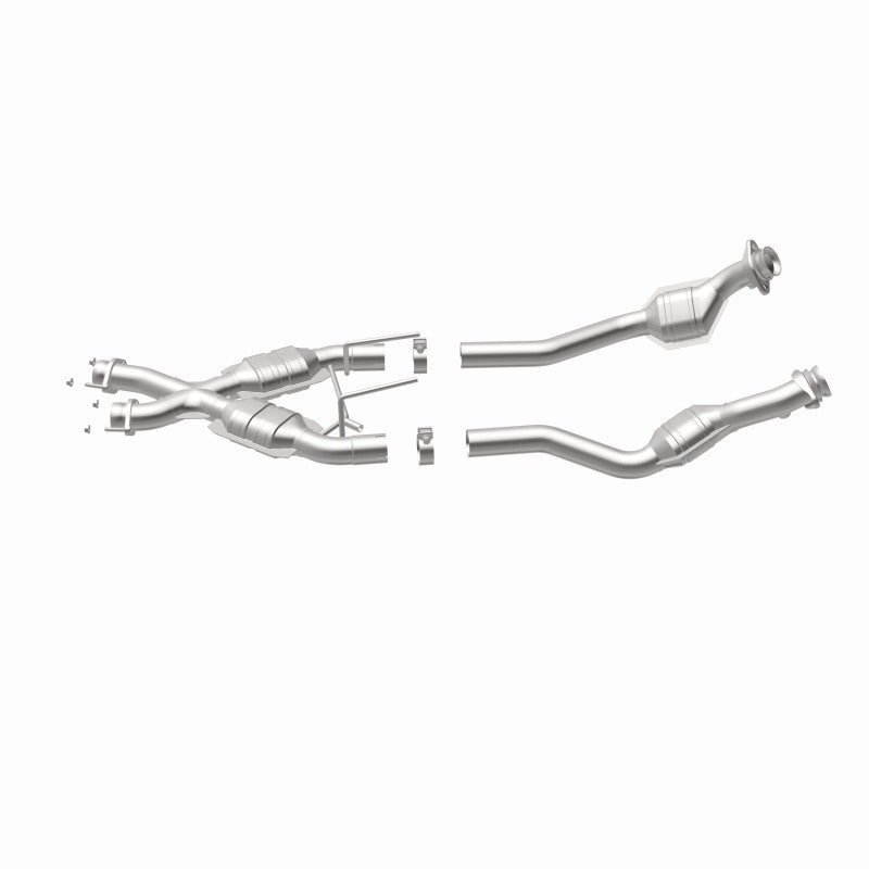 MagnaFlow Standard Grade Federal / EPA Compliant Direct-Fit Catalytic Converter 93332 360 Degree Image Set