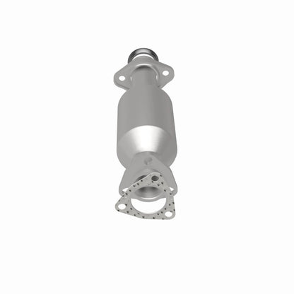MagnaFlow California Grade CARB Compliant Direct-Fit Catalytic Converter 3322635 360 Degree Image Set