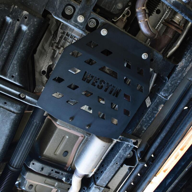 Westin/Snyper 18-21 Jeep Wrangler JL Transfer Case Skid Plate - Textured Black 42-21085 42-21085 Photo - Mounted