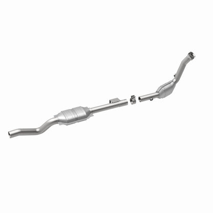 MagnaFlow Mercedes-Benz ML320 OEM Grade Federal / EPA Compliant Direct-Fit Catalytic Converter 51847 360 Degree Image Set