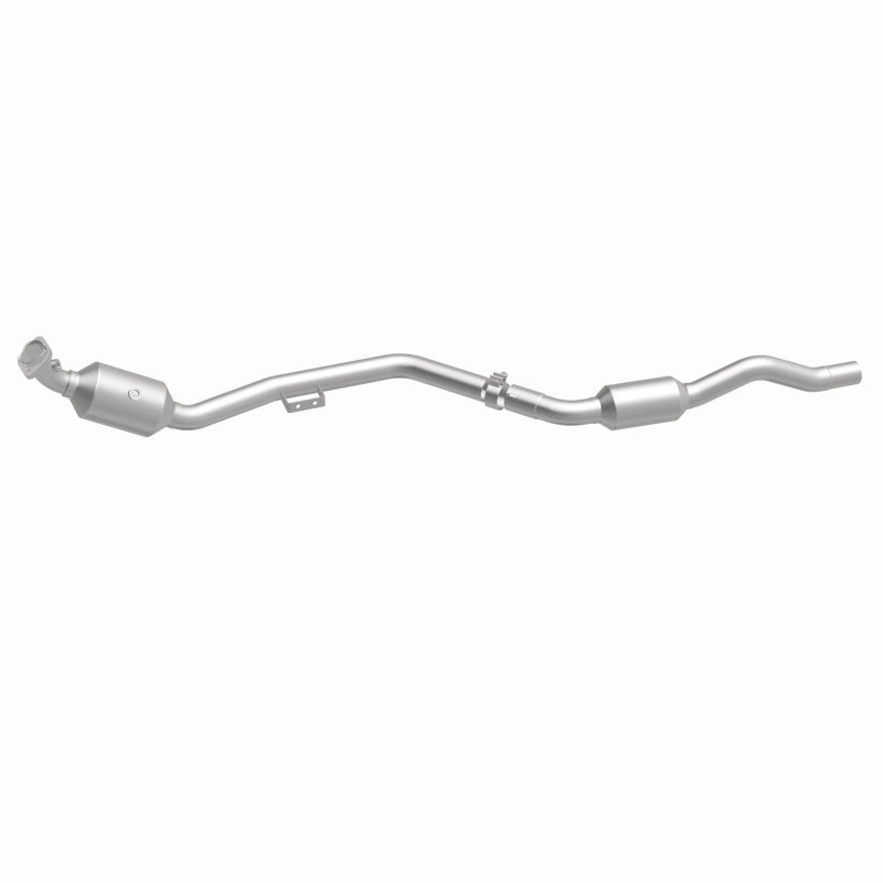 MagnaFlow Mercedes-Benz E350 OEM Grade Federal / EPA Compliant Direct-Fit Catalytic Converter 51666 360 Degree Image Set