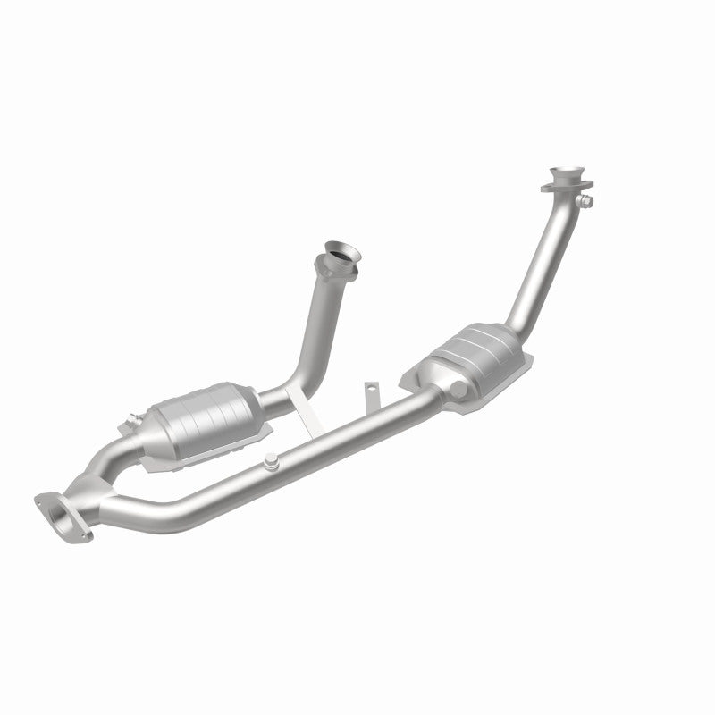 MagnaFlow Ford Windstar HM Grade Federal / EPA Compliant Direct-Fit Catalytic Converter 93342 360 Degree Image Set