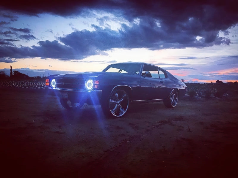 ORACLE Lighting Oracle Pre-Installed Lights 7 IN. Sealed Beam - White Halo 6905-001 6905-001 Photo - lifestyle view