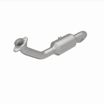 MagnaFlow Ford F-150 OEM Grade Federal / EPA Compliant Direct-Fit Catalytic Converter 21-832 360 Degree Image Set