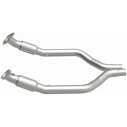 MagnaFlow Standard Grade Federal / EPA Compliant Direct-Fit Catalytic Converter 16420 Photo - out of package