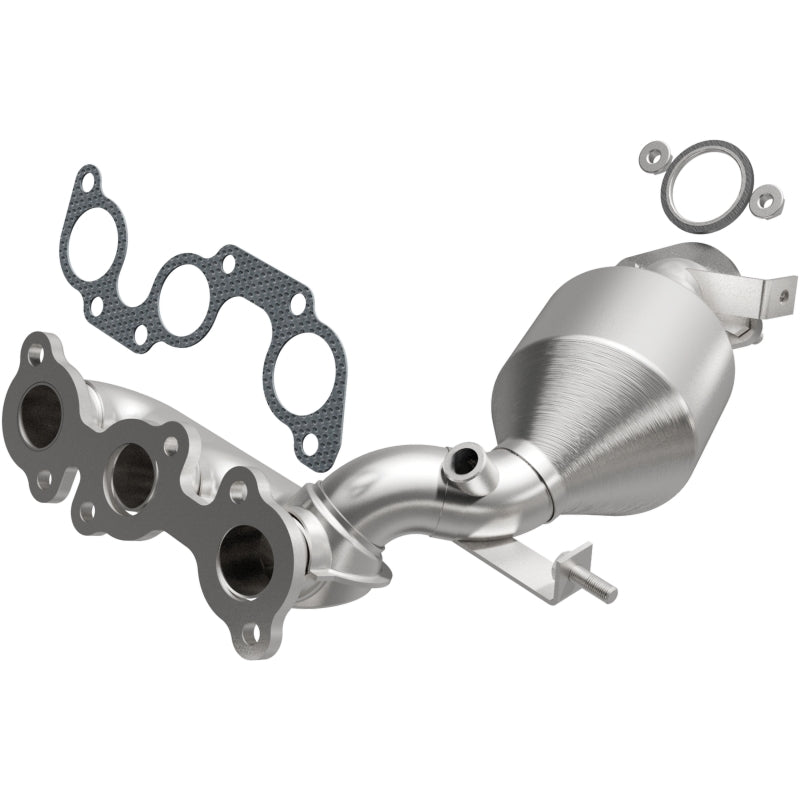 MagnaFlow Toyota Sienna California Grade CARB Compliant Manifold Catalytic Converter 5582834 Photo - Primary