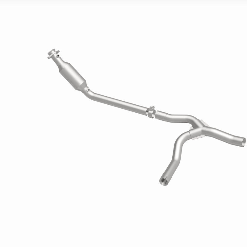 Magnaflow 2004 Dodge Ram 1500 4.7L Direct Fit Converter 4651610 4651610 360 Degree Image Set