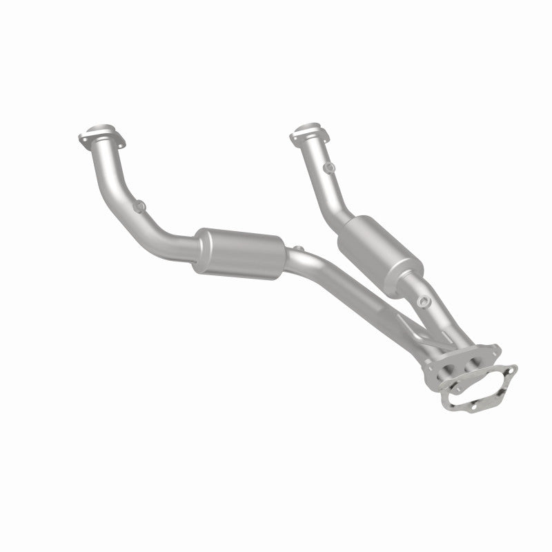 MagnaFlow California Grade CARB Compliant Direct-Fit Catalytic Converter 5481682 360 Degree Image Set