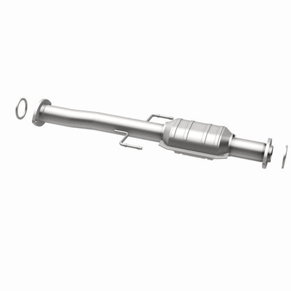 MagnaFlow Toyota Tacoma HM Grade Federal / EPA Compliant Direct-Fit Catalytic Converter 23757 360 Degree Image Set