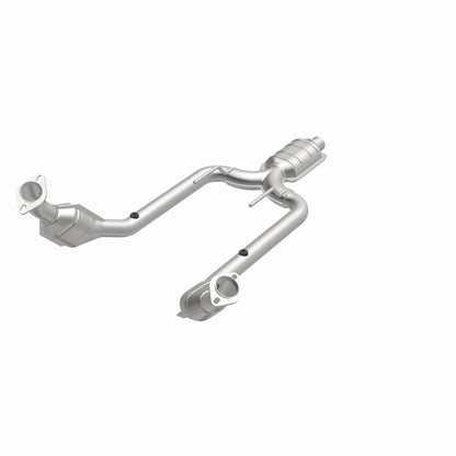 MagnaFlow HM Grade Federal / EPA Compliant Direct-Fit Catalytic Converter 23343 360 Degree Image Set
