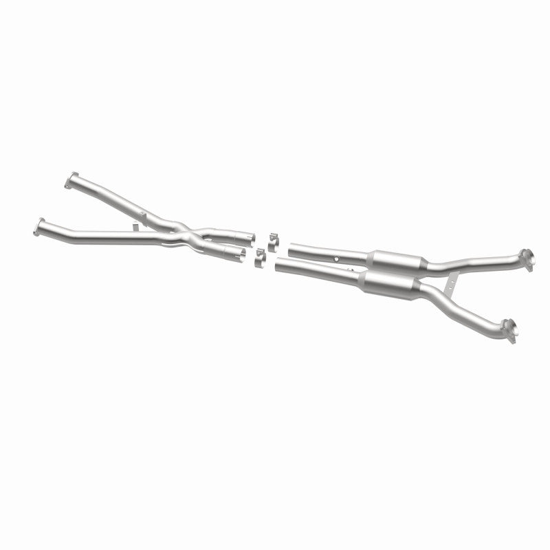 MagnaFlow Chevrolet Corvette OEM Grade Federal / EPA Compliant Direct-Fit Catalytic Converter 21-289 360 Degree Image Set