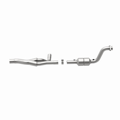 MagnaFlow Dodge Durango HM Grade Federal / EPA Compliant Direct-Fit Catalytic Converter 93252 360 Degree Image Set