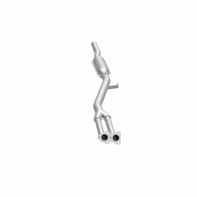 MagnaFlow BMW Standard Grade Federal / EPA Compliant Direct-Fit Catalytic Converter 93685 360 Degree Image Set