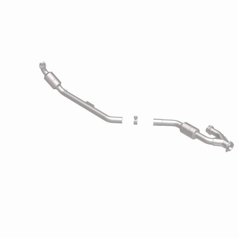 MagnaFlow Mercedes-Benz CLK320 California Grade CARB Compliant Direct-Fit Catalytic Converter 5411582 360 Degree Image Set