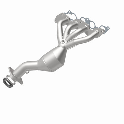 MagnaFlow Mazda 6 California Grade CARB Compliant Manifold Catalytic Converter 5531851 360 Degree Image Set
