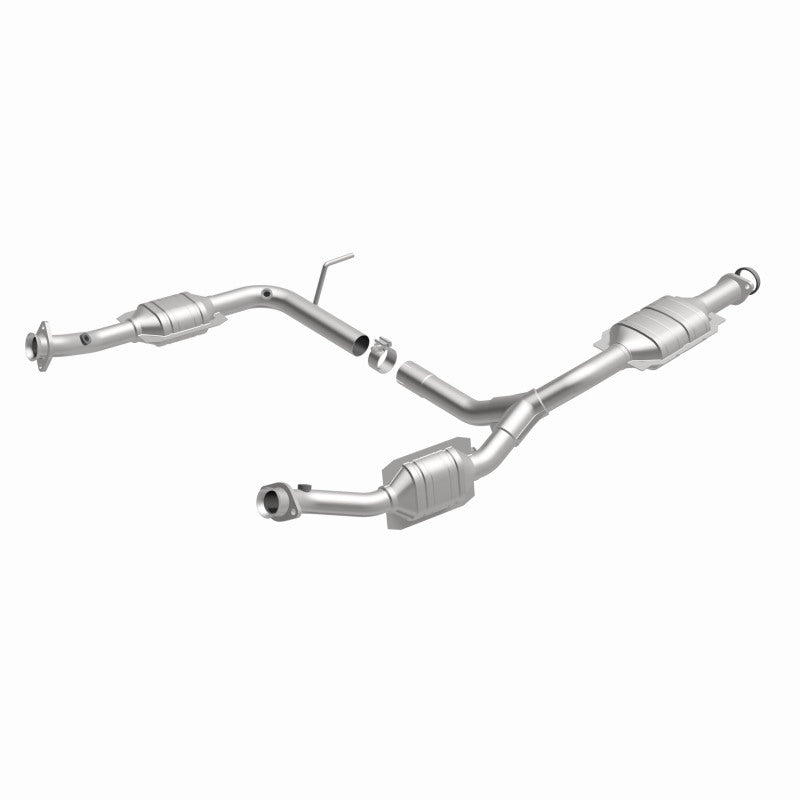 MagnaFlow OEM Grade Federal / EPA Compliant Direct-Fit Catalytic Converter 49575 360 Degree Image Set