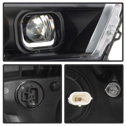SPYDER xTune 16-18 Toyota Tacoma SR/SR5 DRL Proj Headlights w/Turn Signal - Blk (PRO-JH-TTA16-SR-BK) 9042997 9042997 Photo - Unmounted