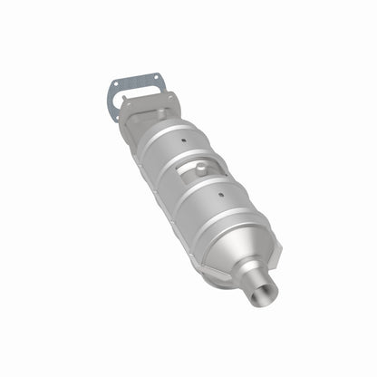 MagnaFlow Ford Standard Grade Federal / EPA Compliant Direct-Fit Catalytic Converter 55212 360 Degree Image Set