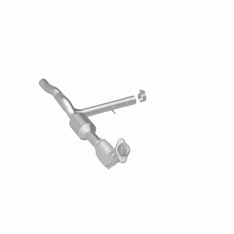 MagnaFlow Ford F-150 OEM Grade Federal / EPA Compliant Direct-Fit Catalytic Converter 52450 360 Degree Image Set