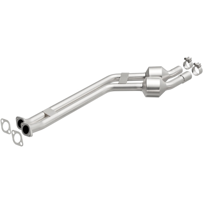 MagnaFlow BMW X3 OEM Grade Federal / EPA Compliant Direct-Fit Catalytic Converter 51807 Photo - Primary