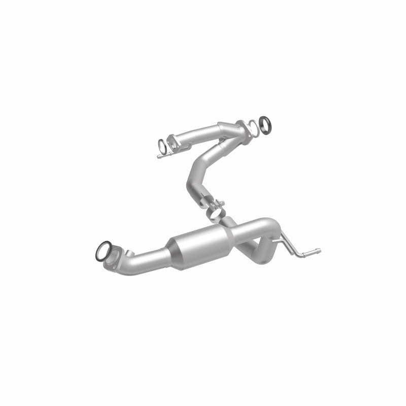 MagnaFlow Toyota Tacoma OEM Grade Federal / EPA Compliant Direct-Fit Catalytic Converter 52562 360 Degree Image Set
