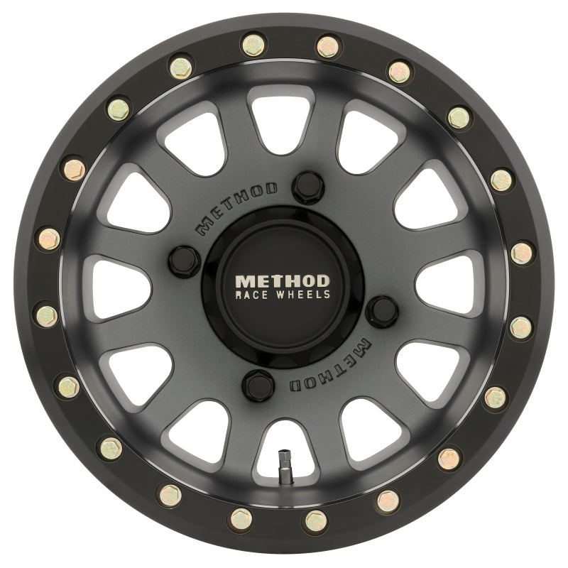 Method Race Wheels MR401 UTV Beadlock Wheel Titanium W/ Matte Black Ring 15x7 +13 4x156 MR40157046843B Photo - Close Up