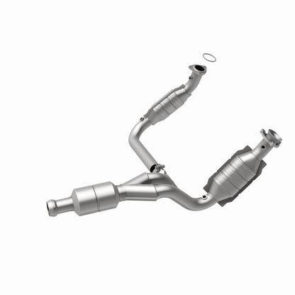 MagnaFlow OEM Grade Federal / EPA Compliant Direct-Fit Catalytic Converter 51578 360 Degree Image Set