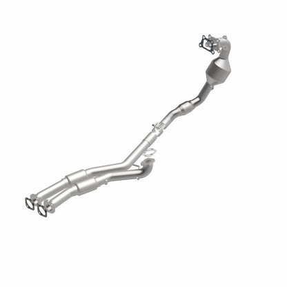 MagnaFlow Cadillac SRX OEM Grade Federal / EPA Compliant Manifold Catalytic Converter 52647 360 Degree Image Set
