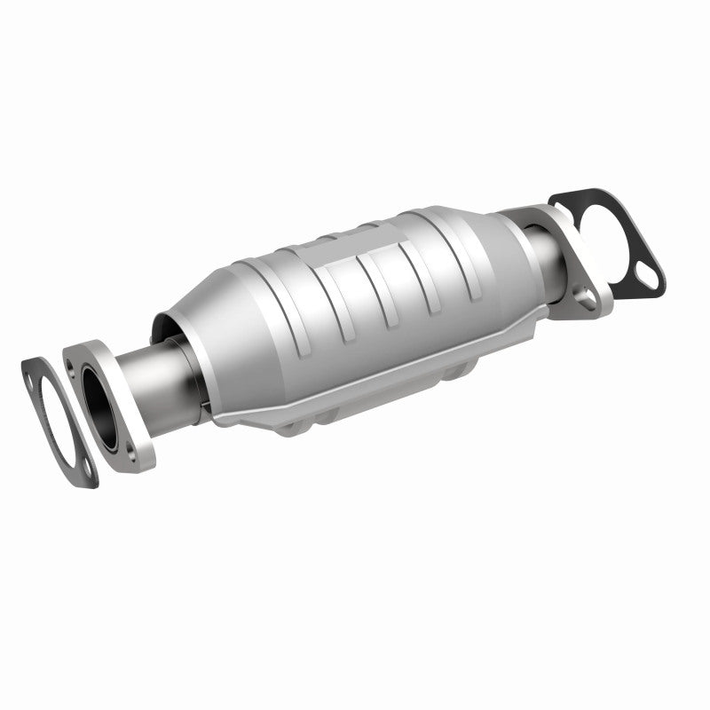 MagnaFlow Standard Grade Federal / EPA Compliant Direct-Fit Catalytic Converter 22757 360 Degree Image Set