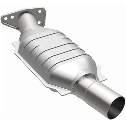 MagnaFlow Standard Grade Federal / EPA Compliant Direct-Fit Catalytic Converter 93431 Photo - out of package