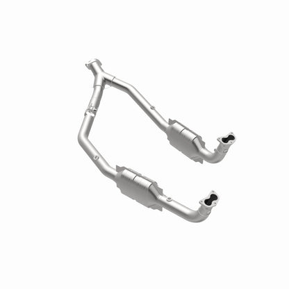 MagnaFlow Land Rover Discovery OEM Grade Federal / EPA Compliant Direct-Fit Catalytic Converter 49720 360 Degree Image Set