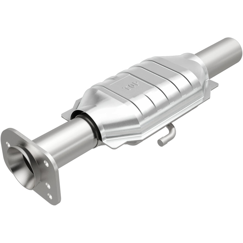 MagnaFlow Cadillac Standard Grade Federal / EPA Compliant Direct-Fit Catalytic Converter 23121 Photo - Primary