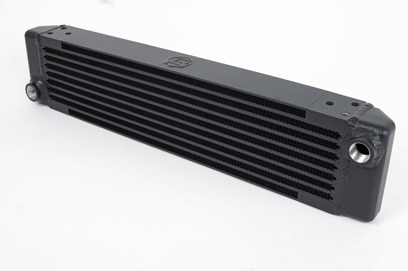 CSF Universal Single-Pass Oil Cooler - M22 x 1.5 Connections 22x4.75x2.16 8202 8202 Photo - Primary