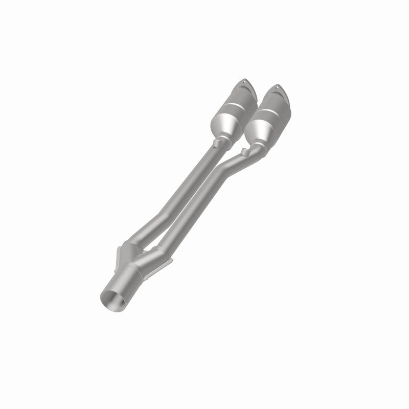 MagnaFlow HM Grade Federal / EPA Compliant Direct-Fit Catalytic Converter 24157 360 Degree Image Set