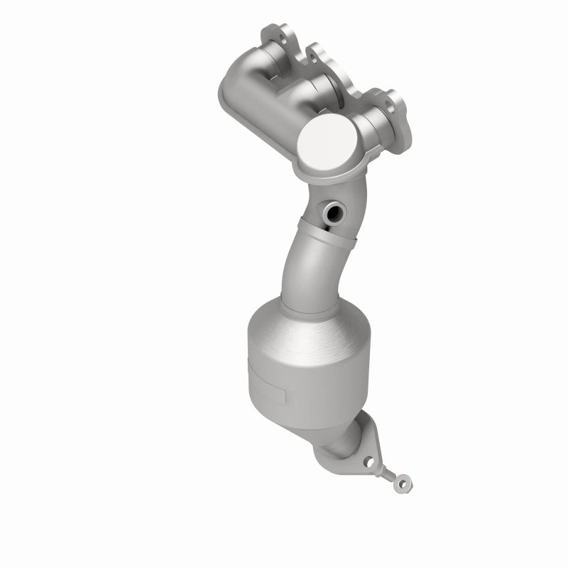 MagnaFlow Toyota Highlander OEM Grade Federal / EPA Compliant Manifold Catalytic Converter 51540 360 Degree Image Set