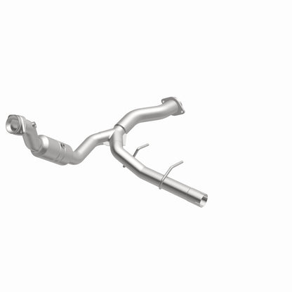 MagnaFlow Ford F-150 OEM Grade Federal / EPA Compliant Direct-Fit Catalytic Converter 52429 360 Degree Image Set