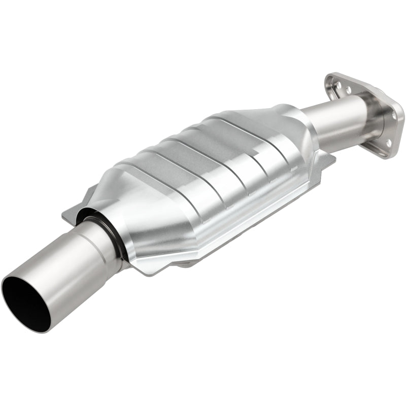 MagnaFlow Standard Grade Federal / EPA Compliant Direct-Fit Catalytic Converter 93431 Photo - Primary