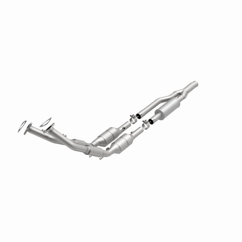 MagnaFlow Audi TT Quattro OEM Grade Federal / EPA Compliant Direct-Fit Catalytic Converter 49716 360 Degree Image Set
