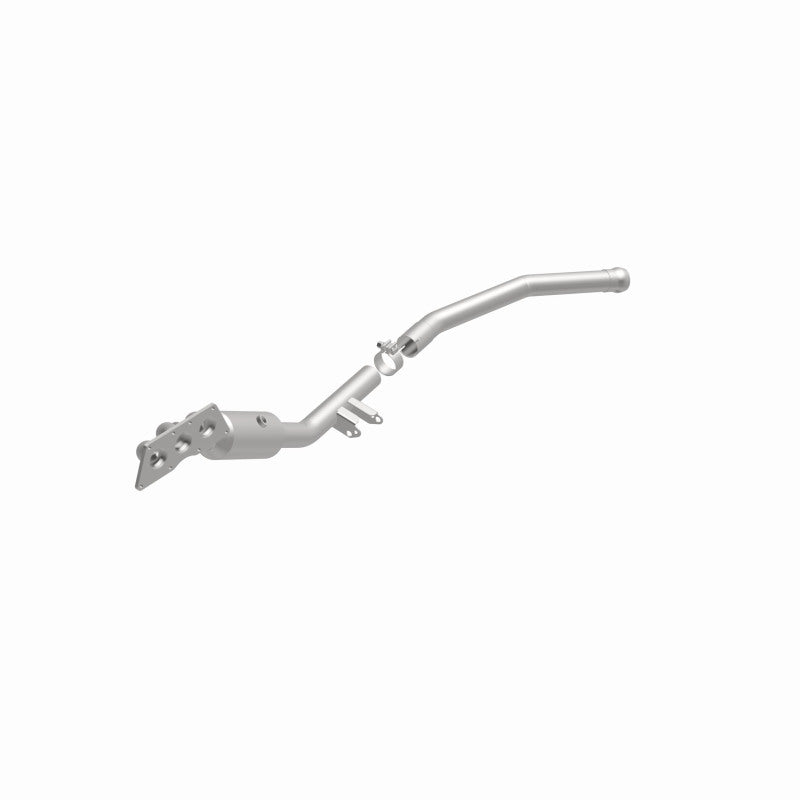 MagnaFlow Mercedes-Benz OEM Grade Federal / EPA Compliant Manifold Catalytic Converter 22-067 360 Degree Image Set