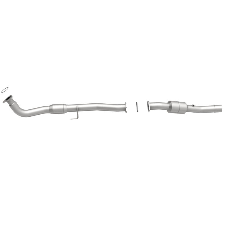 MagnaFlow Chevrolet Silverado 2500 HD OEM Grade Federal / EPA Compliant Direct-Fit Catalytic Converter 51949 360 Degree Image Set